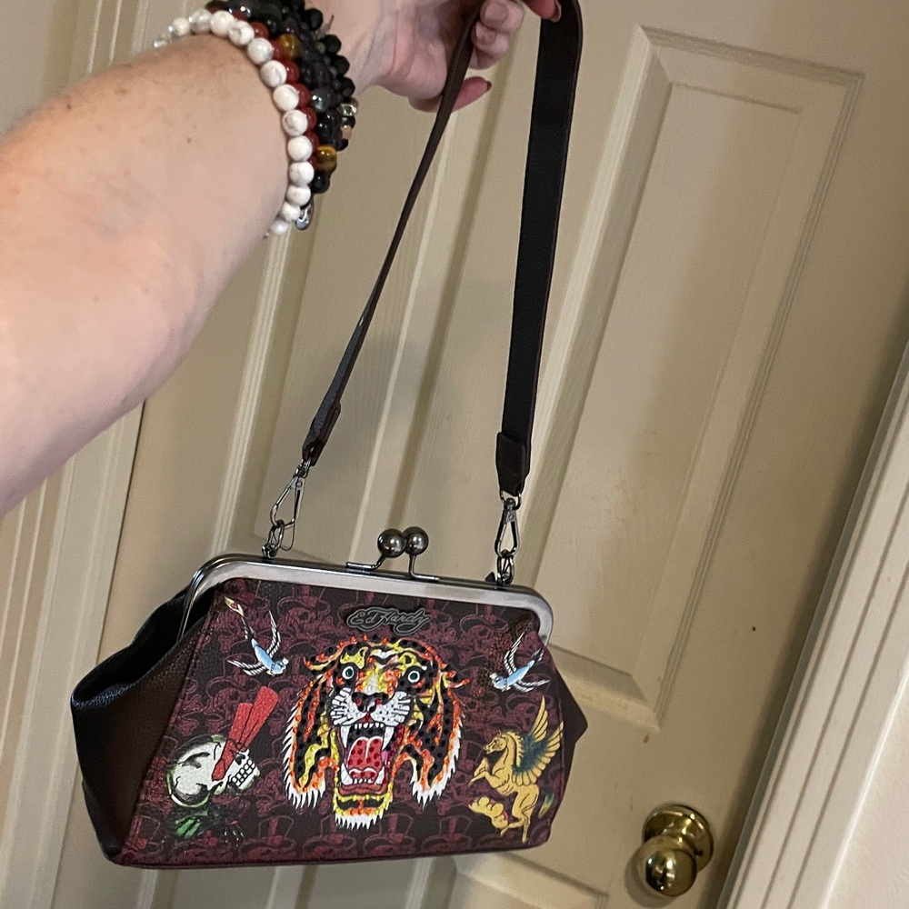 Ed Hardy Tiger & Skull Purse - Picture 3 of 8